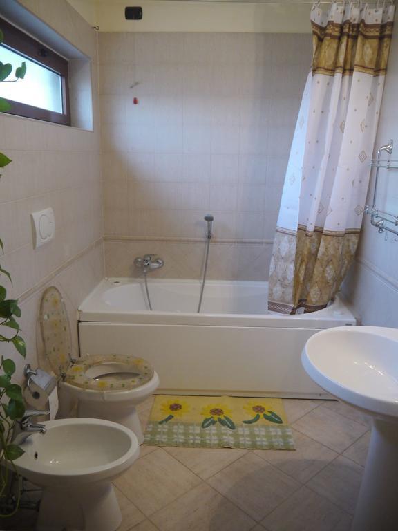 B&B Green Home Fiumicino Værelse billede